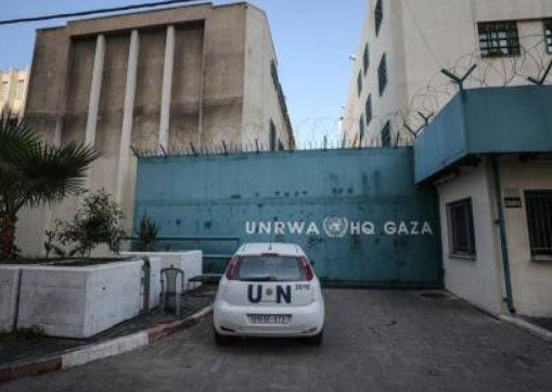اتحاد موظفي الأنروا يهدد بخطوات تصعيدية في غزة